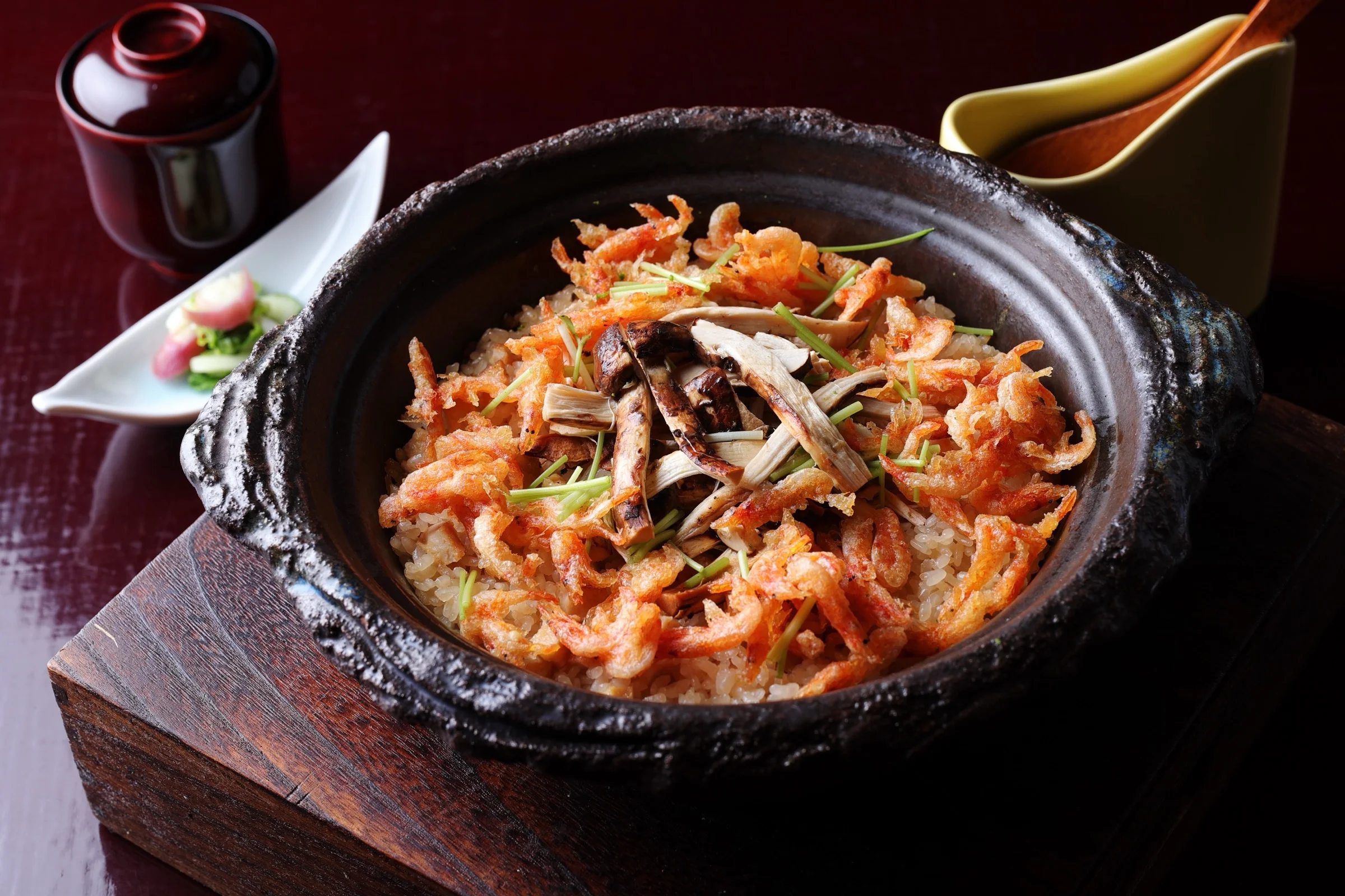 桜海老の土鍋ご飯